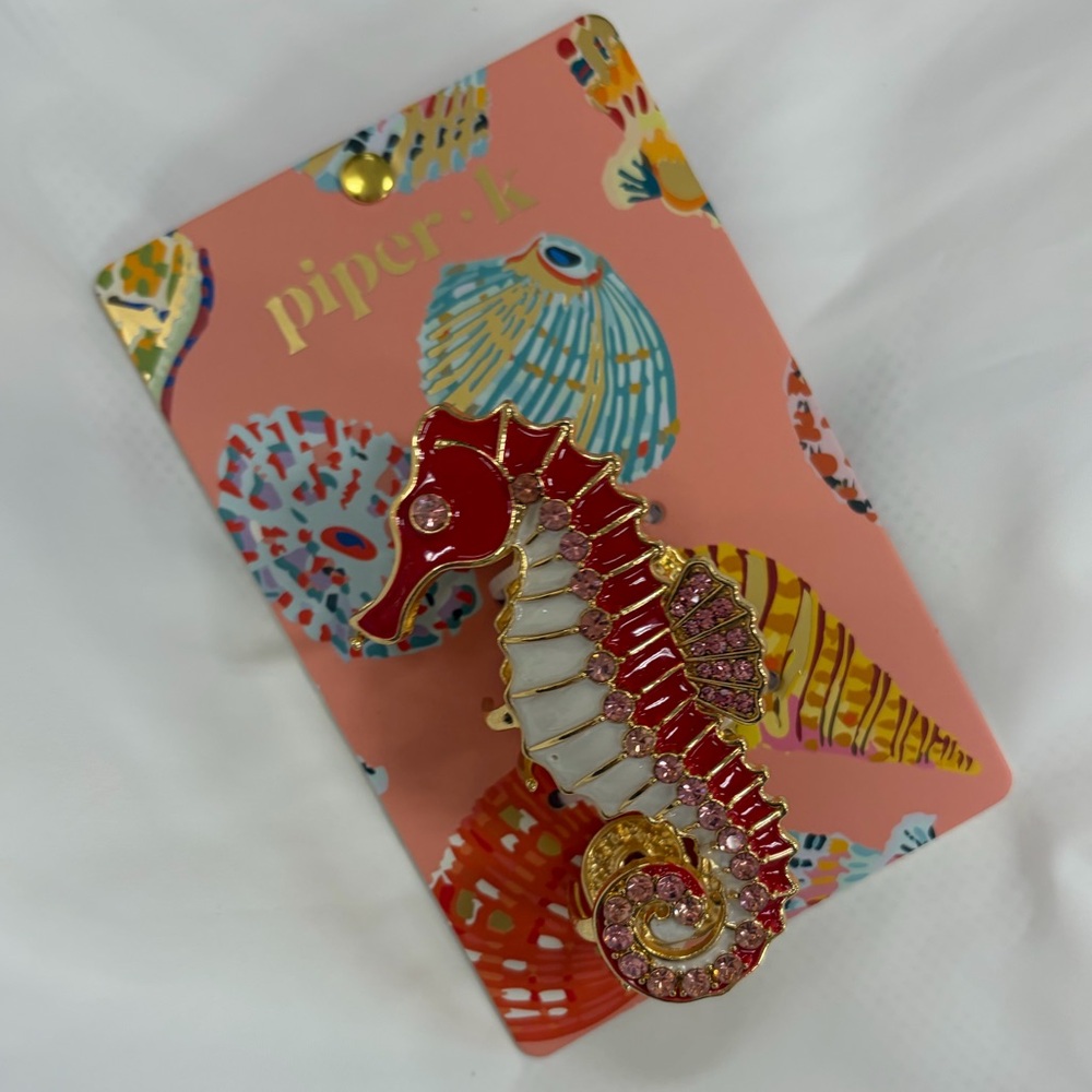 NWT ⚜️♥️⚜️ Piper K Charming Seahorse Metal Hair Claw Clip - Picture 5 of 8